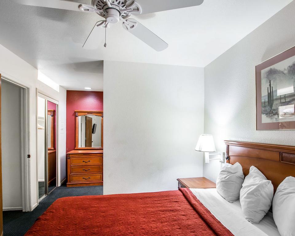 American Inn&Suites Mesa Bagian luar foto