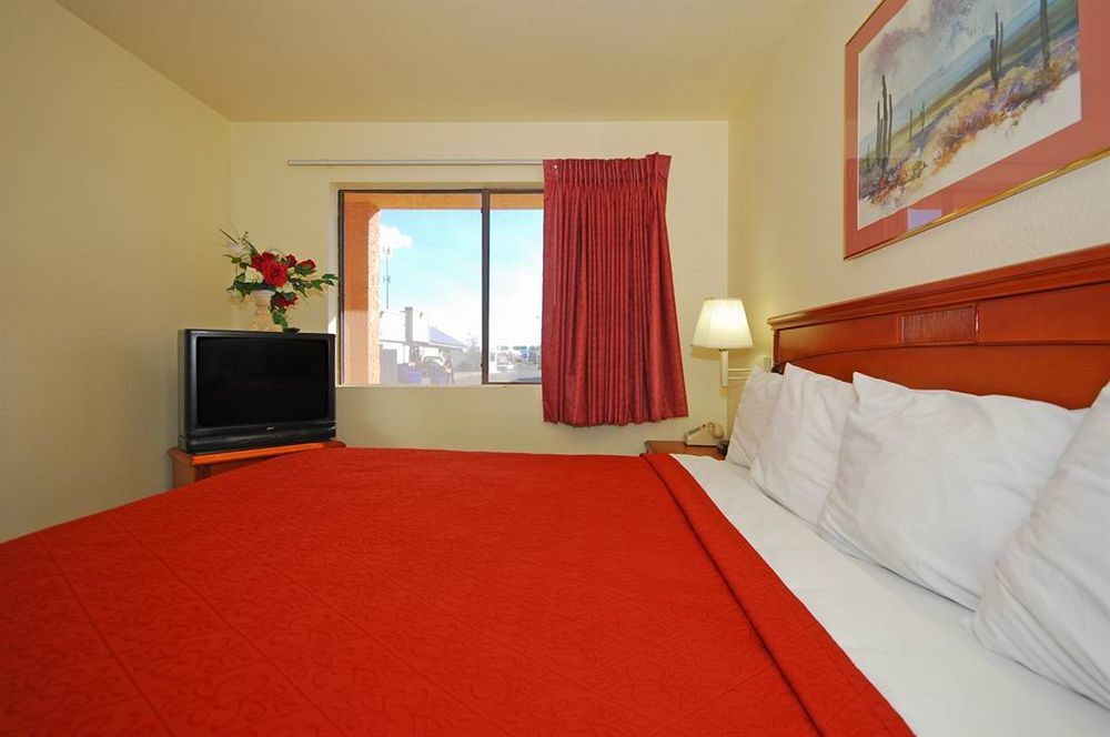 American Inn&Suites Mesa Bagian luar foto